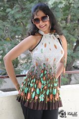 Sandeepthi at Nenu Nene Ramune Movie Press Meet